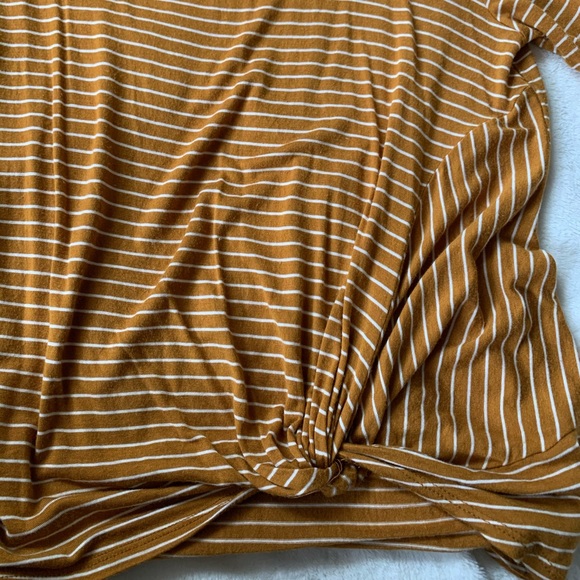Striped Top - Picture 3 of 4